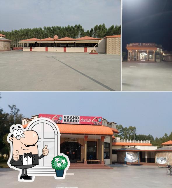 The exterior of Vaaho Vaaho Cuisine