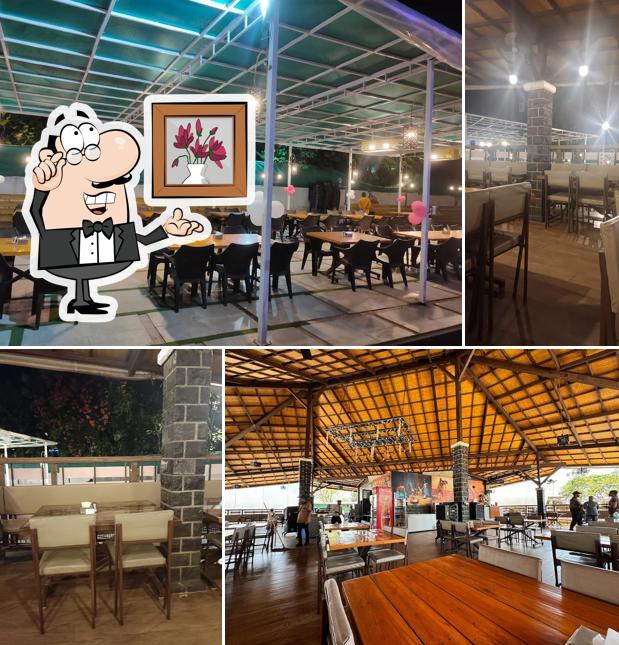 StoneWoods Veg Restaurant & Café