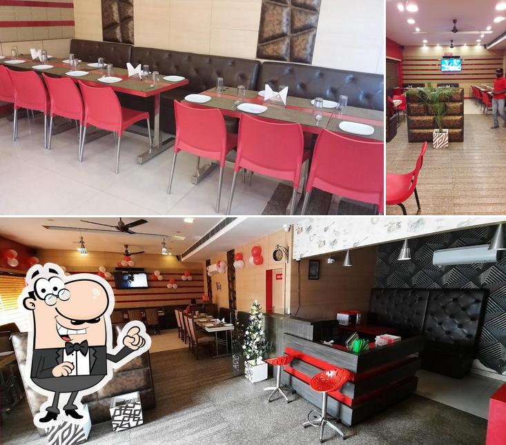 The interior of BELL N' PEPPERZ CHAWLA'S2