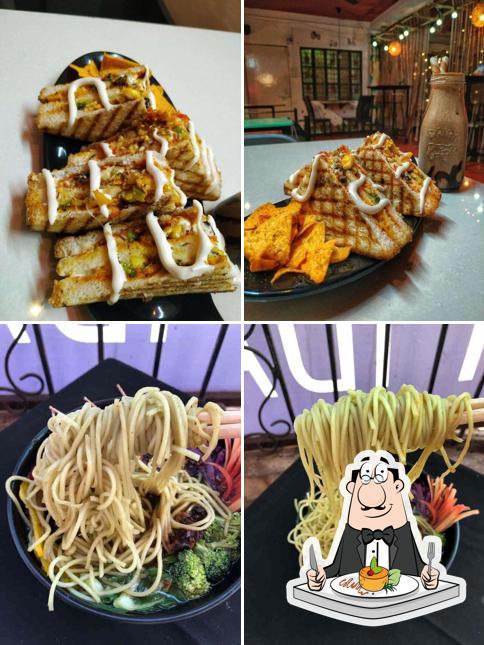 Meals at Cafe Fidatoj
