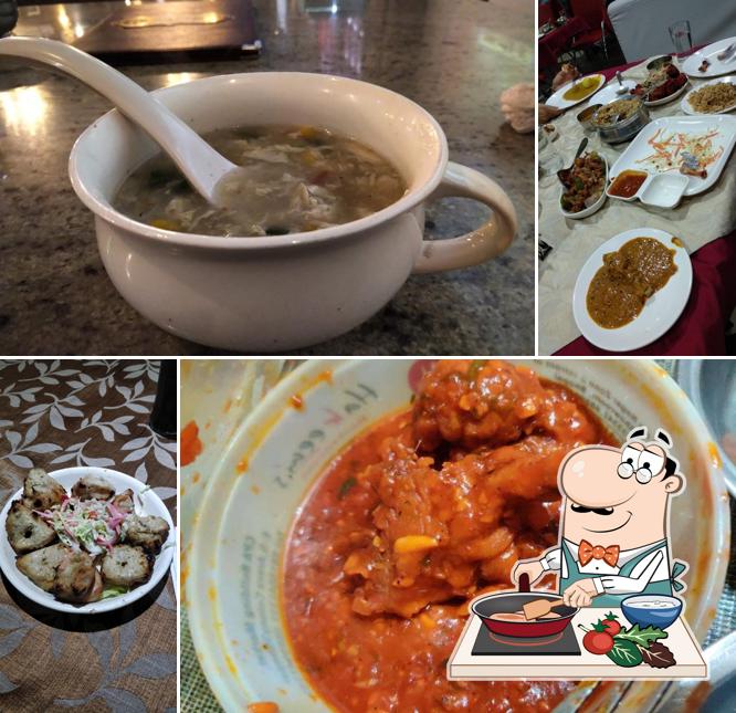 Chicken curry at Hakeem's Restaurant