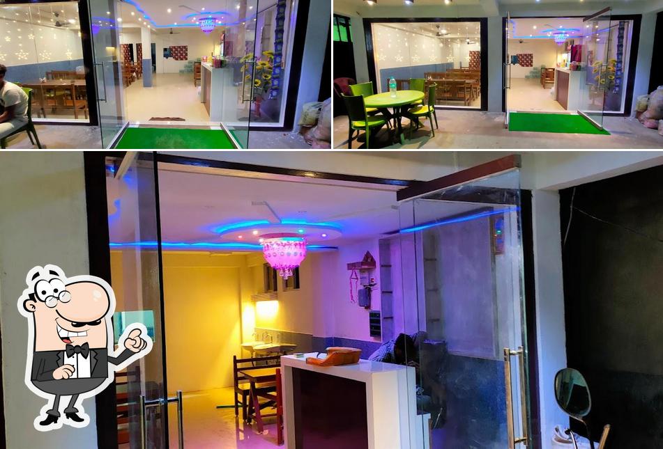 Check out how Bangali Babu 16 Ana Restaurant looks inside