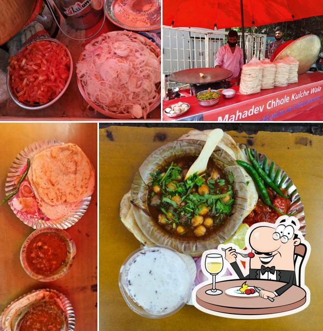 Meals at Mahadev Chhole Kulche Wala