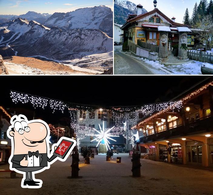 Puoi goderti l'aria fresca dal dehors di Bar Esso