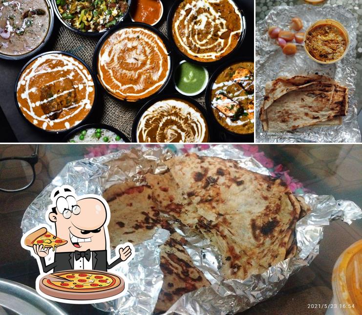 Get pizza at 4U Foods