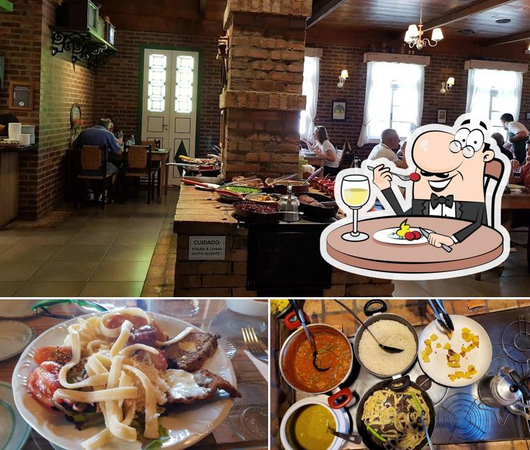 Comida em Restaurante Unser Haus