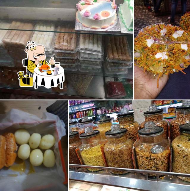 Food at Chandu Sweets