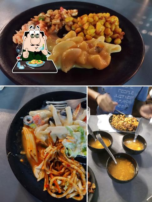 Food at Pizza Zone