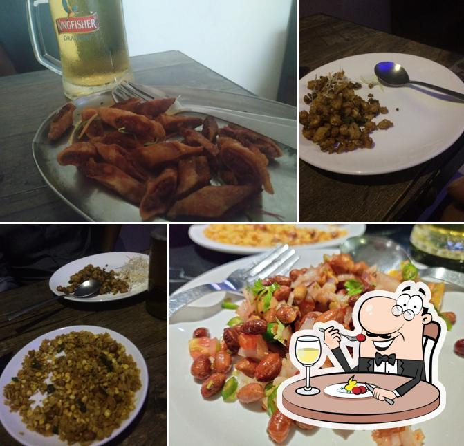 Meals at Moonlight Bar