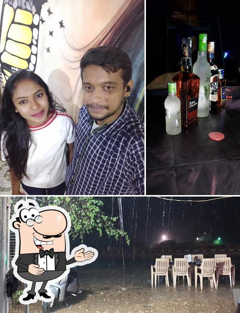 See this pic of Chandu Dhaba