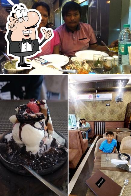 The interior of Moti Mahal Delux