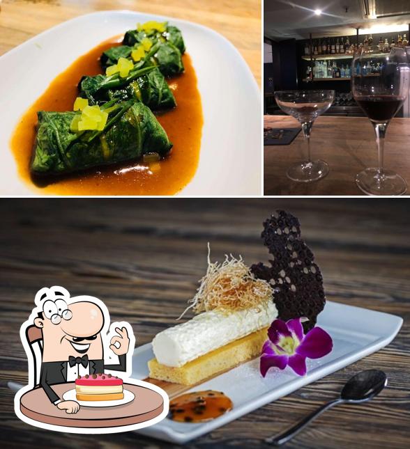 Cheesecake at A2 - The Park