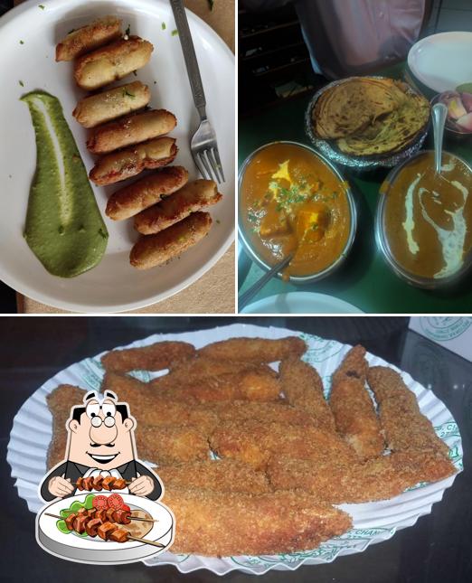 Food at Degchi Dove Foods