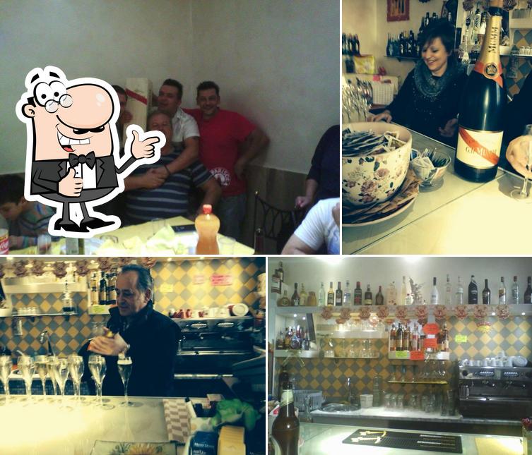 Ecco un'immagine di Piccolo Bar