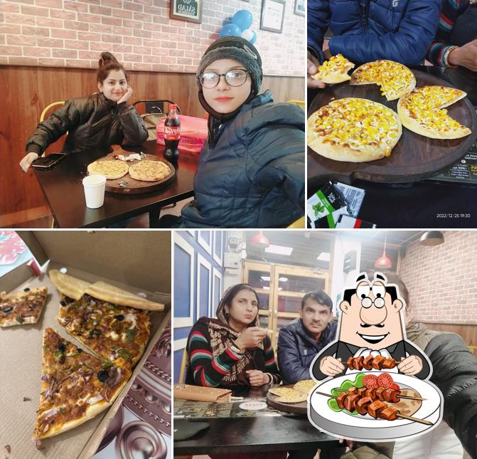 Food at Pizza Galleria