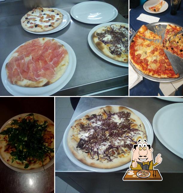 Scegli una pizza a Ristorante Pizzeria da Jack
