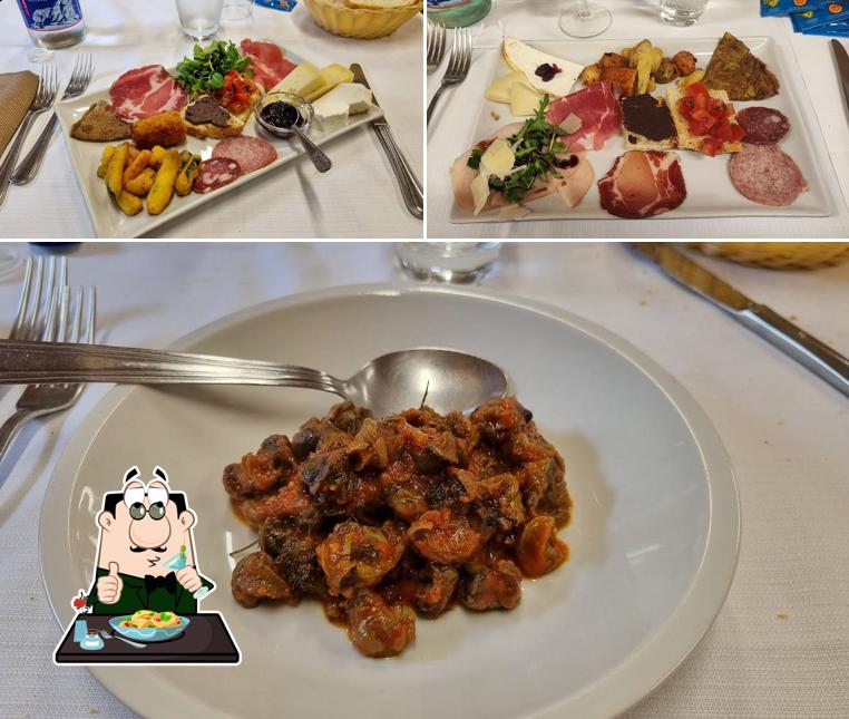 Cibo al Ristorante Il Nido Dell'Aquila Di Budassi Renzo