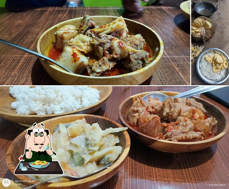 Food at Naga Hut