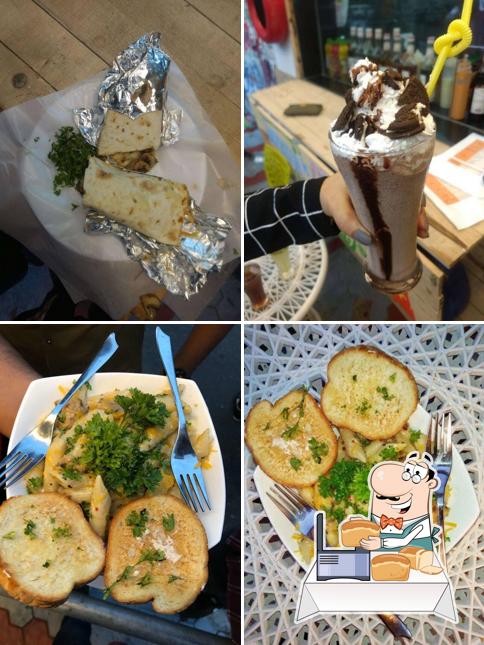 Garlic bread at Mr Veg