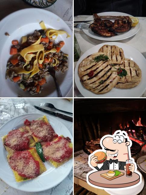 Prenditi un hamburger a Ristorante Alla Fontana