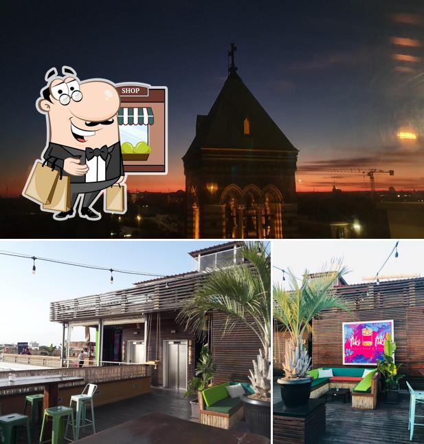 La parte esterna è una caratteristica importante di Tiki Tiki Roof Rome