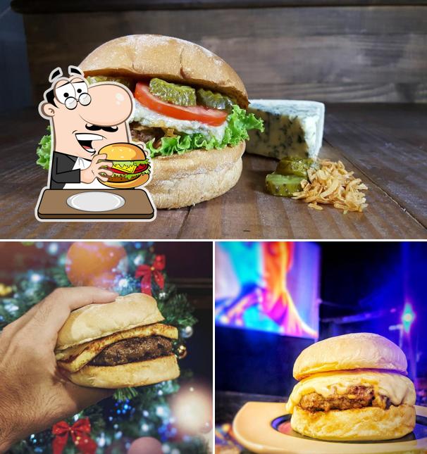 Delicie-se com um hambúrguer no Coalhada Burguer