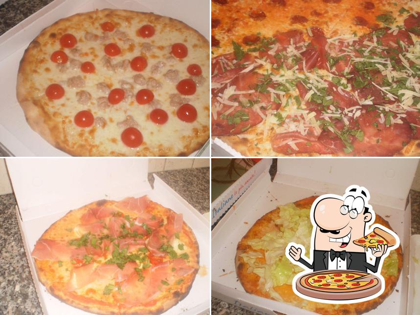 Scegli tra le molte varianti di pizza