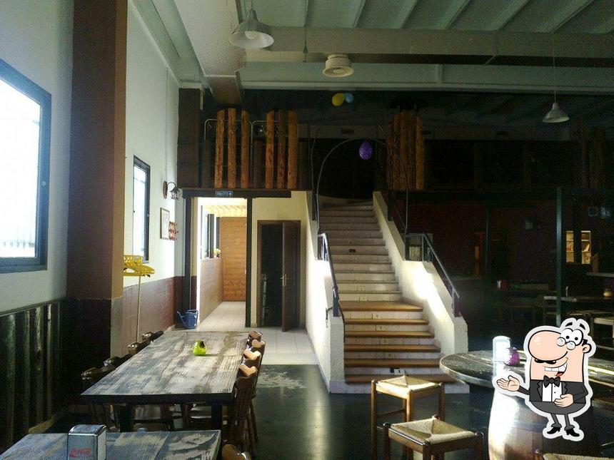 Ecco una foto di Saloon Pub