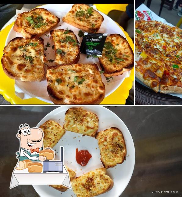 Garlic bread at Cold Coffee Break ( CCB )