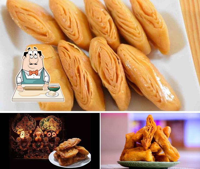 Samosa at Jagannath Puri Original Khaja