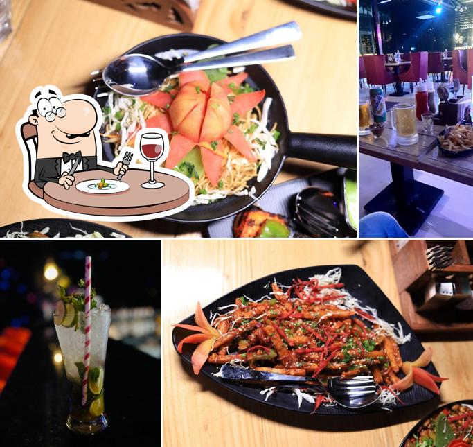Food at Upper Deck Restro