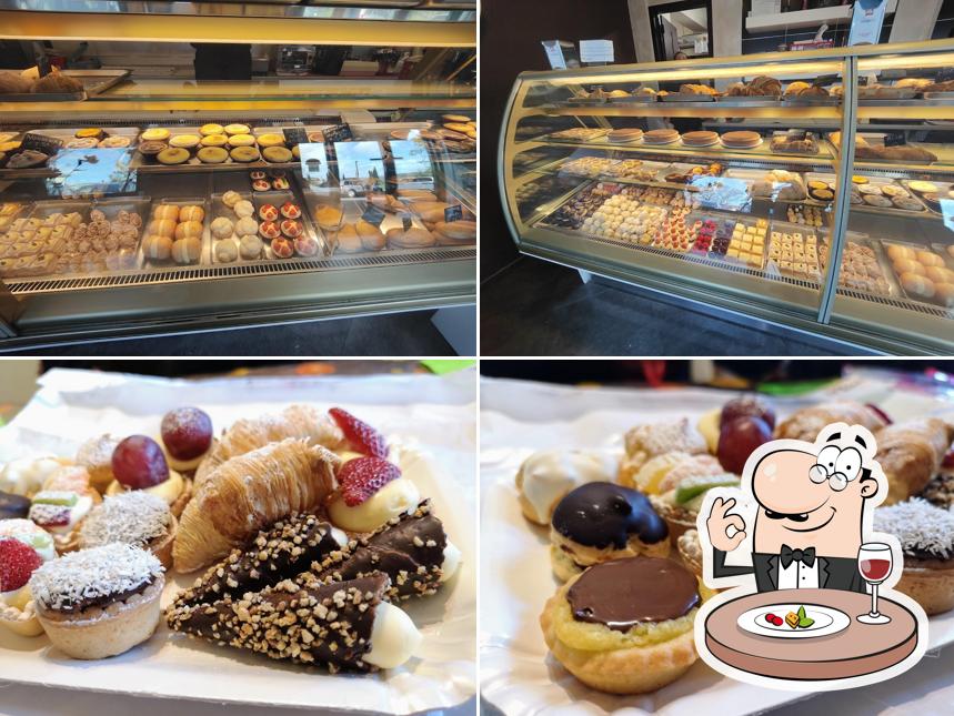 Platti al Pasticceria Marconcini Di Marconcini Isacco & C. Snc