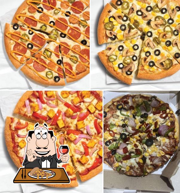 At Pizza Hut Metro Junction Mall Kalyan, Thane, you can get pizza