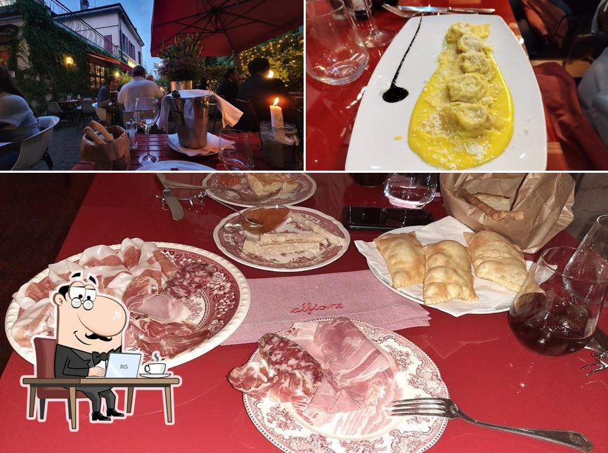 Gli interni di Salumeria Alfione
