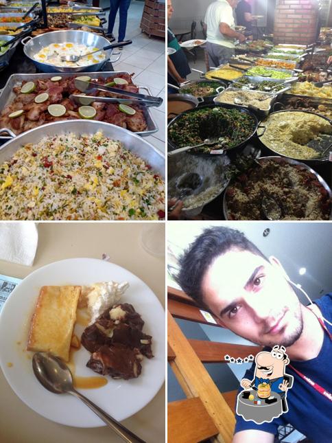 Comida em Fogão Goiano