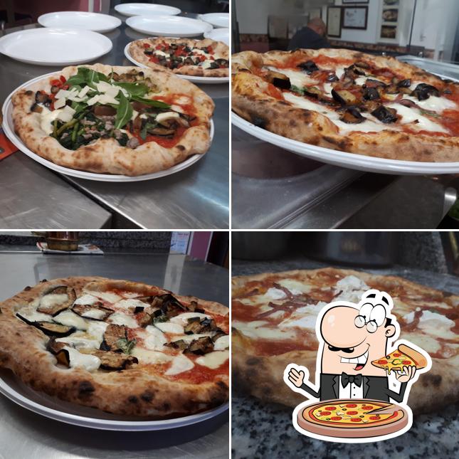 Scegli tra le molte varianti di pizza