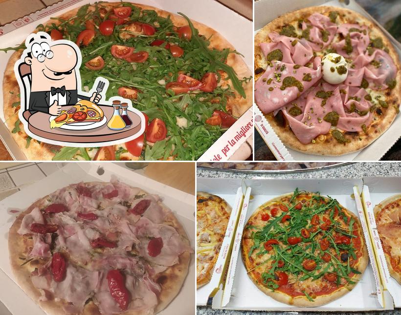 Prova una pizza a Pizzeria Panuozzeria Vesuvio