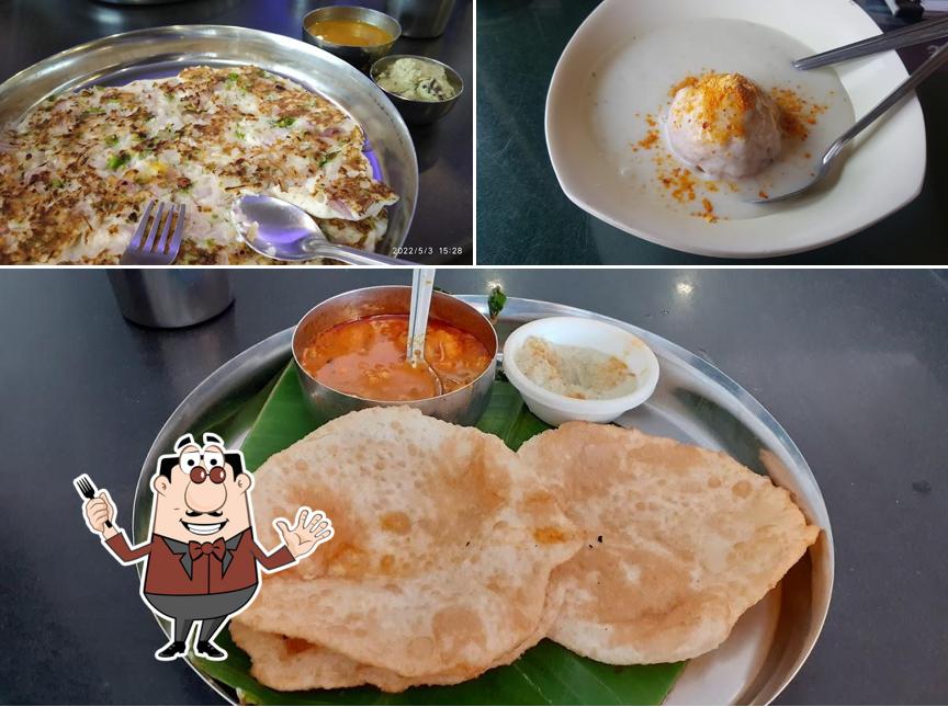 Food at Raghavendra Refreshments & Lunch Home