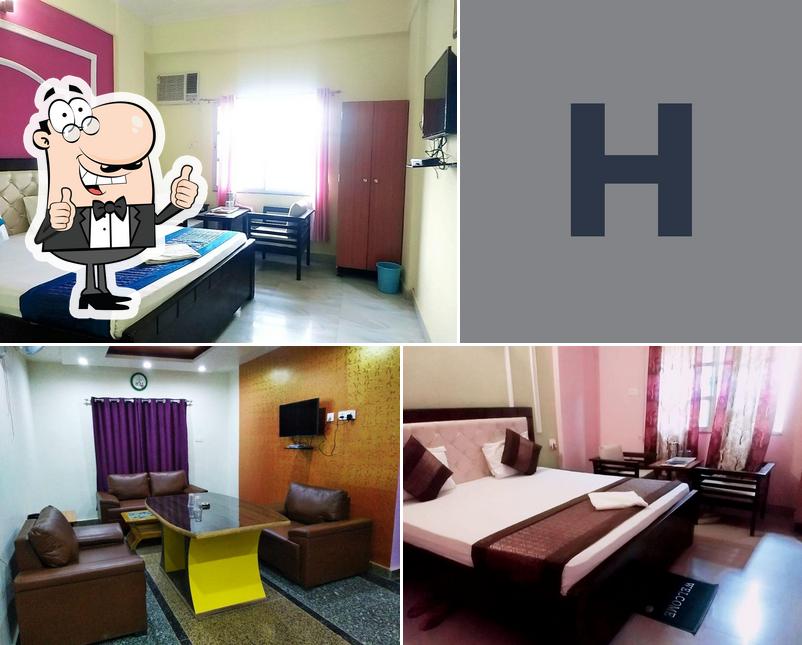 Hotel Ralson & Raj Restaurant