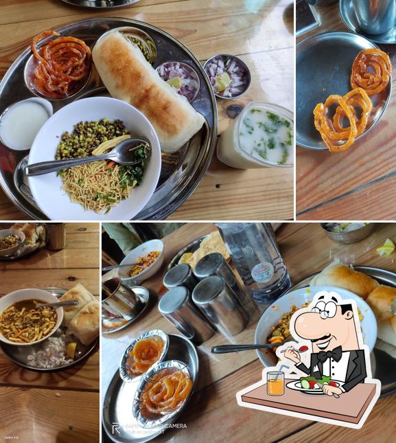 Food at Hotel Misal whistle Pushparaj