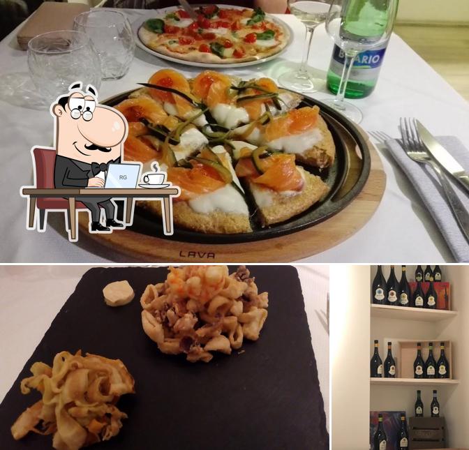Guarda la foto che presenta la interni e cibo di Ristorante Al Campanile
