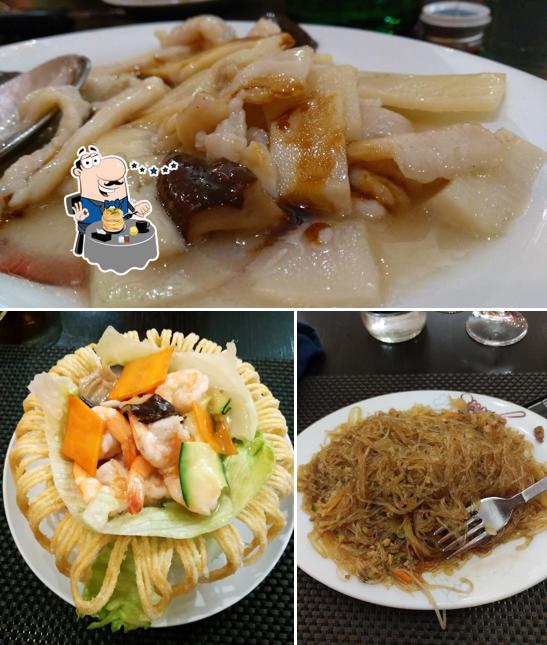 Platti al Il Dragone D'oro - Ristorante Cinese