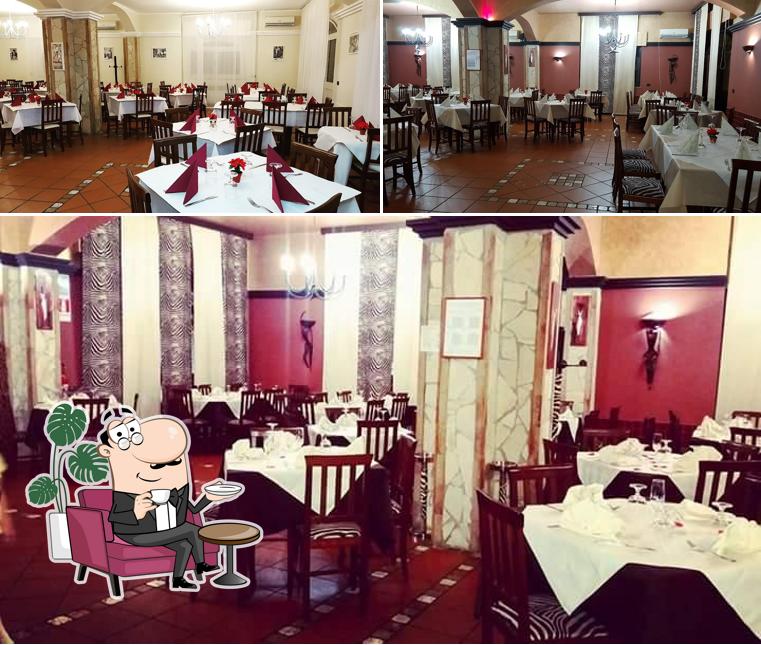 Gli interni di Pizzeria - Trattoria GNAM GNAM