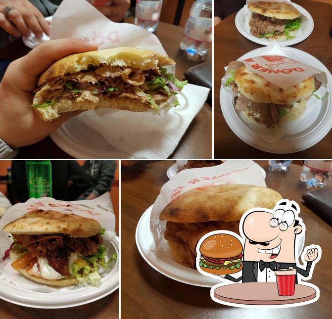 Ordina un hamburger a Turkish kebap
