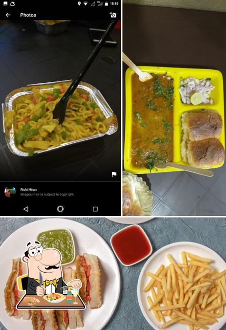 Meals at Jay Bhavani Vadapav