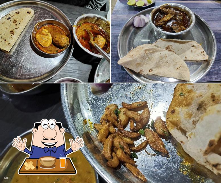 Food at SHANKAR SAOJI BHOJNALAYA & FAMILY RESTAURANT