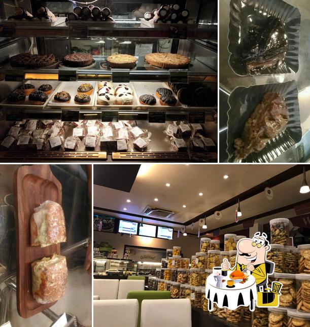 Food at Walnut World Bakery