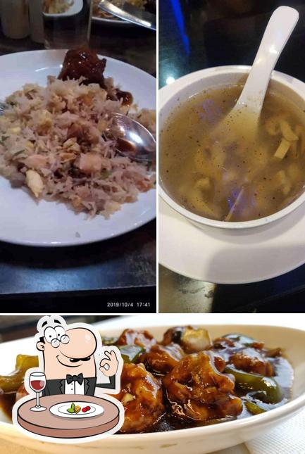 Food at Hatari Restaurant - Garia