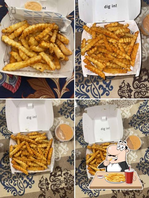 French fries at Nino Burgers