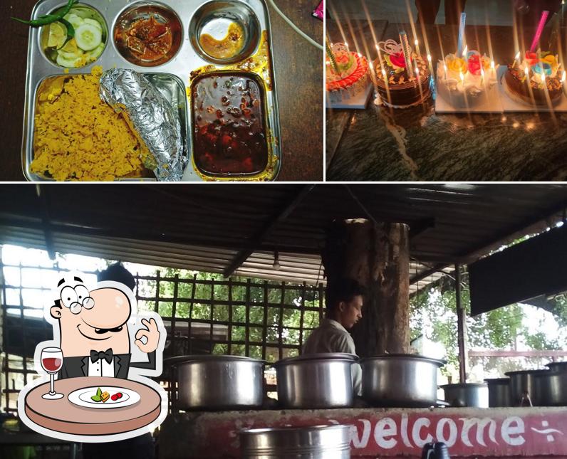 Food at Apna dhaba